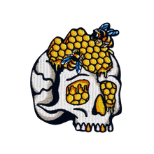 Load image into Gallery viewer, Bird Skull Patches