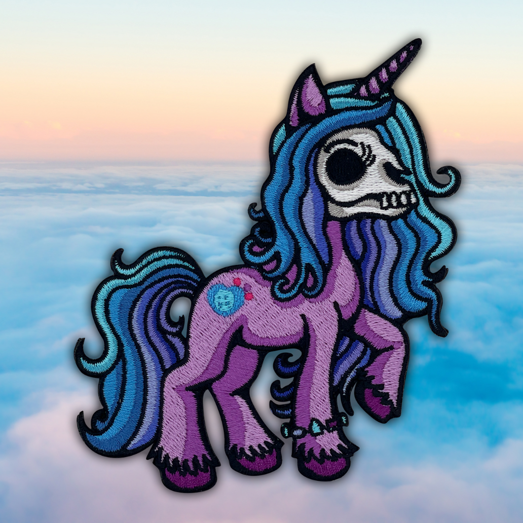 Izzy Pony Skull