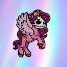 Load image into Gallery viewer, Pipp Petals Pony Skull
