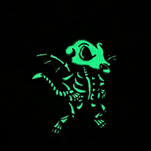 Load image into Gallery viewer, Glow Spike Skeleton
