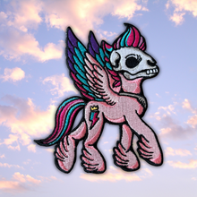 Load image into Gallery viewer, Zipp Pony Skull
